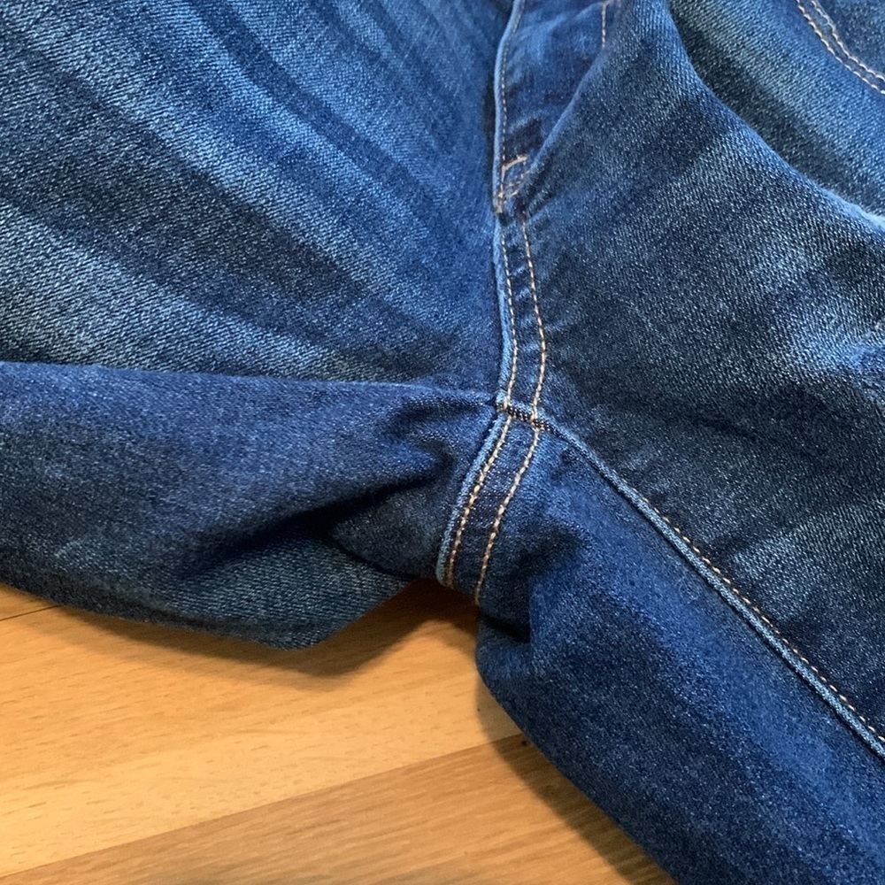 AEO Ne(x)t Level Stretch Dark Wash Distressed Cropped Skinny Jeans Women’s 2R - Picture 9 of 16